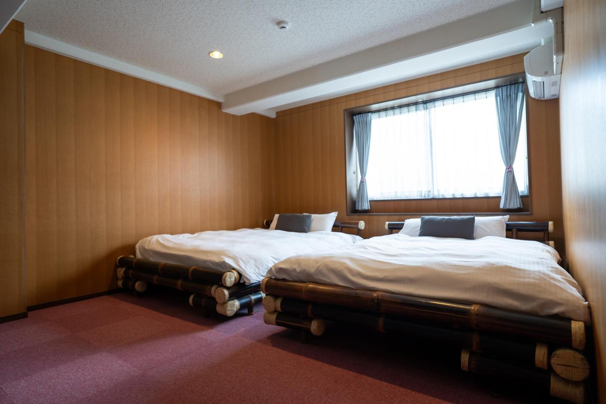 Royal Hotel Yomitan Eksteriør bilde