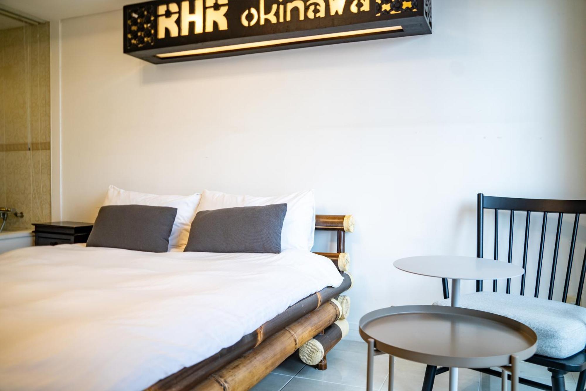 Royal Hotel Yomitan Eksteriør bilde